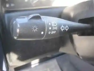 Здавання транспортного засобу nissan primera berl./familiar (p10/w10) spring berlina року 1991 потужний sr20d