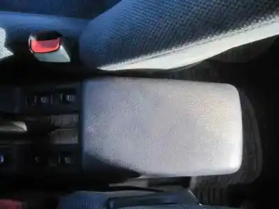 Здавання транспортного засобу nissan primera berl./familiar (p10/w10) spring berlina року 1991 потужний sr20d