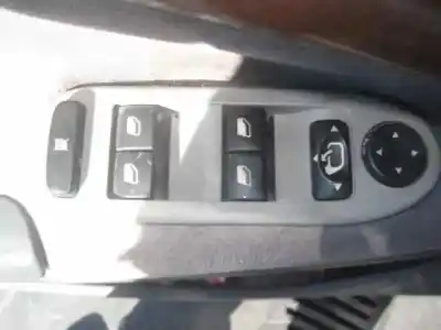 Здавання транспортного засобу citroen c5 berlina 2.0 16v cat (rfn / ew10j4) року 2002 потужний rfn