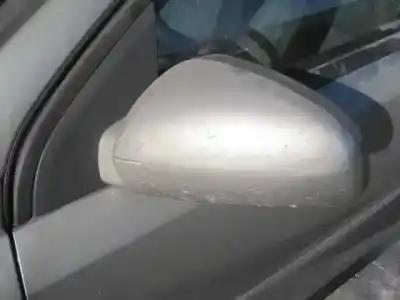 Véhicule à la ferraille opel vectra c berlina club de l'année 2003 alimenté z18xe