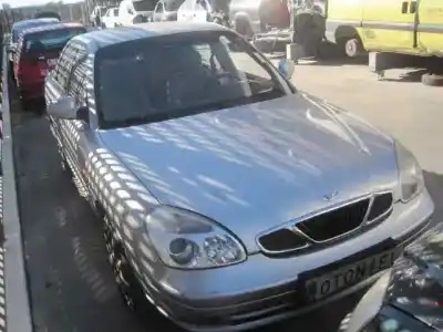 Здавання транспортного засобу daewoo nubira berlina classic se року 2000 потужний a16dms-g