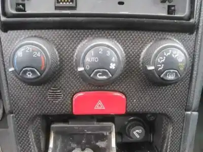 Veicolo di demolizione alfa romeo 156 (116) 1.6 16v cat dell'anno 2001 alimentato ar67601