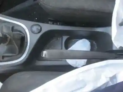 Sloopvoertuig peugeot 307 (s1) * van het jaar 2002 aangedreven rhy