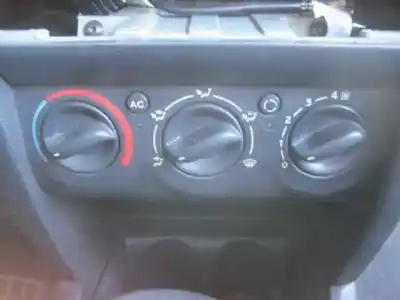 Здавання транспортного засобу renault clio ii fase ii (b/cb0) authentique року 2003 потужний k9k a7