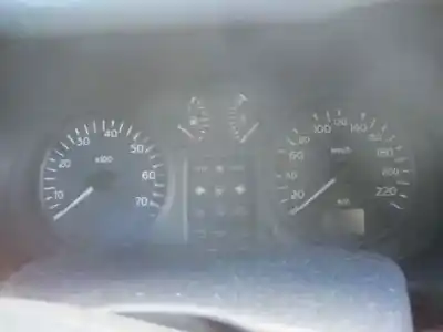 Здавання транспортного засобу renault clio ii fase ii (b/cb0) authentique року 2003 потужний k9k a7