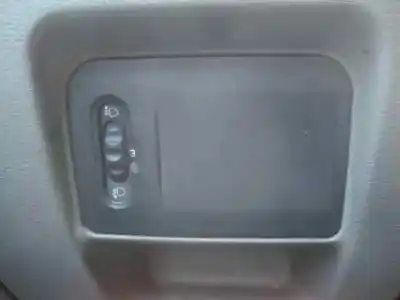 Здавання транспортного засобу renault clio ii fase ii (b/cb0) authentique року 2003 потужний k9k a7