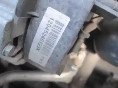 Здавання транспортного засобу renault clio ii fase ii (b/cb0) authentique року 2003 потужний k9k a7