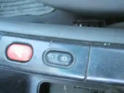 Здавання транспортного засобу renault laguna (b56) 2.0 d rn (b56f/g) року 1996 потужний g8t