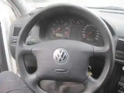 Утилизация автомобиля volkswagen golf iv berlina (1j1) 1.6 года 1998 питание akl