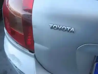Veículo de Sucata toyota corolla (e12) 1.6 16v do ano 2002 alimentado 3zz-fe