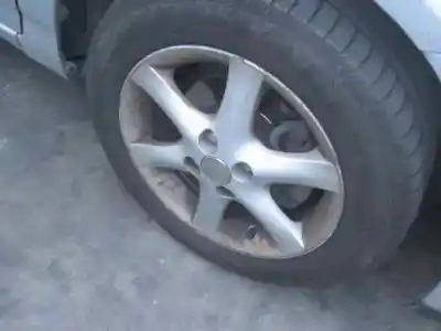 Veículo de Sucata toyota corolla (e12) 1.6 16v do ano 2002 alimentado 3zz-fe