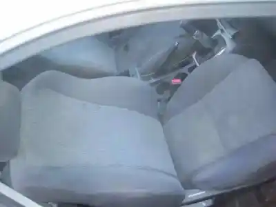 Veículo de Sucata toyota corolla (e12) 1.6 16v do ano 2002 alimentado 3zz-fe
