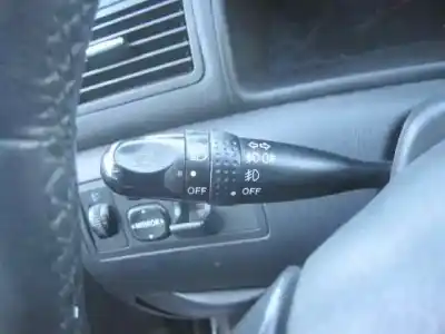 Veículo de Sucata toyota corolla (e12) 1.6 16v do ano 2002 alimentado 3zz-fe