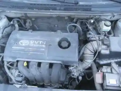 Veículo de Sucata toyota corolla (e12) 1.6 16v do ano 2002 alimentado 3zz-fe