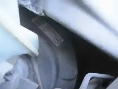 Veículo de Sucata toyota corolla (e12) 1.6 16v do ano 2002 alimentado 3zz-fe
