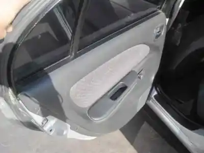 Veículo de Sucata toyota                                             avensis berlina (t25)                                                                                                                                                                                                                                      1.8 sol sedán                                                                                                                                                                                                                                              do ano 2002 alimentado 1zzfe