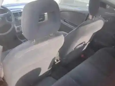 Veículo de Sucata toyota                                             avensis berlina (t25)                                                                                                                                                                                                                                      1.8 sol sedán                                                                                                                                                                                                                                              do ano 2002 alimentado 1zzfe