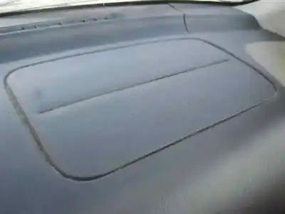 Veículo de Sucata toyota                                             avensis berlina (t25)                                                                                                                                                                                                                                      1.8 sol sedán                                                                                                                                                                                                                                              do ano 2002 alimentado 1zzfe