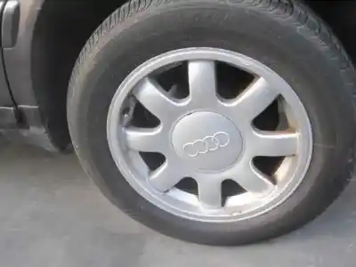 Sloopvoertuig audi a6 berlina (c4) 2.6 v6 cat (abc) van het jaar 1996 aangedreven abc