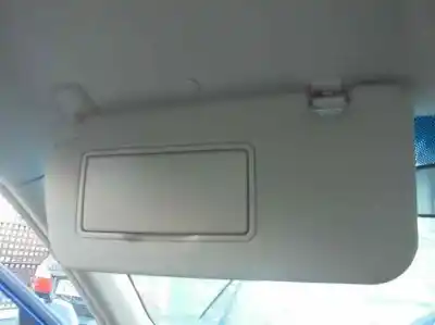 Veículo de Sucata kia cerato 2.0 lx crdi familiar do ano 2005 alimentado d4ea