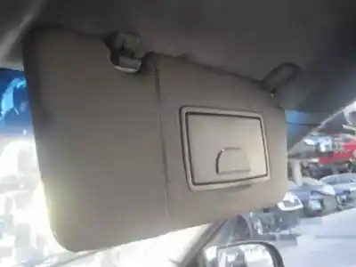 Véhicule à la ferraille kia carens 2.0 crdi ex monovolumen de l'année 2004 alimenté d4ea