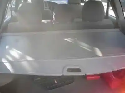 Véhicule à la ferraille kia carens 2.0 crdi ex monovolumen de l'année 2004 alimenté d4ea