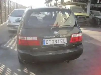 Véhicule à la ferraille kia carens 2.0 crdi ex monovolumen de l'année 2004 alimenté d4ea