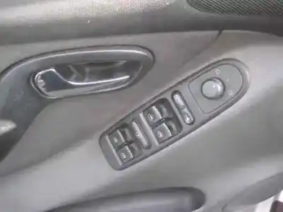 Здавання транспортного засобу seat toledo (1m2) select року 2002 потужний asv