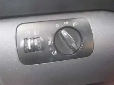 Здавання транспортного засобу seat toledo (1m2) select року 2002 потужний asv