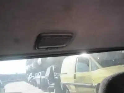 Veículo de Sucata mitsubishi santamo (hyundai) santamo confort do ano 2001 alimentado g4cp