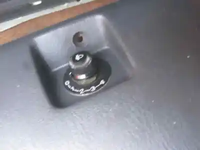 Veículo de Sucata mitsubishi santamo (hyundai) santamo confort do ano 2001 alimentado g4cp