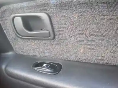 Veículo de Sucata mitsubishi santamo (hyundai) santamo confort do ano 2001 alimentado g4cp