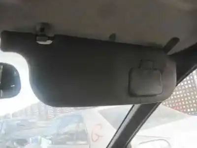 Veículo de Sucata mitsubishi santamo (hyundai) santamo confort do ano 2001 alimentado g4cp