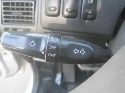 Veículo de Sucata mitsubishi santamo (hyundai) santamo confort do ano 2001 alimentado g4cp