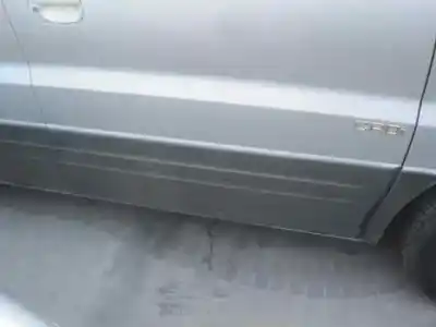 Здавання транспортного засобу hyundai h 1 h 1 furg.caja cerr.c. puerta року 2003 потужний 4cb