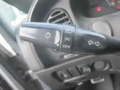 Здавання транспортного засобу hyundai h 1 h 1 furg.caja cerr.c. puerta року 2003 потужний 4cb