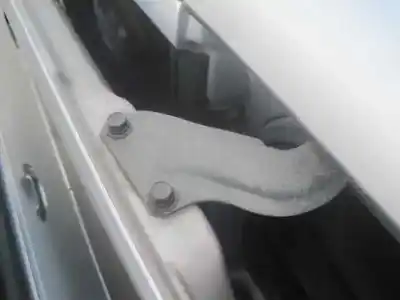 Здавання транспортного засобу hyundai h 1 h 1 furg.caja cerr.c. puerta року 2003 потужний 4cb