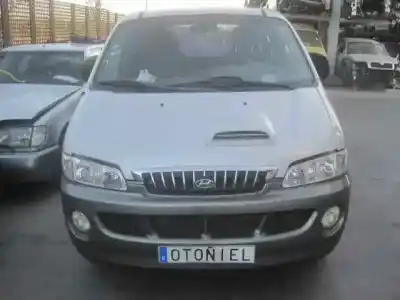 Здавання транспортного засобу hyundai h 1 h 1 furg.caja cerr.c. puerta року 2003 потужний 4cb