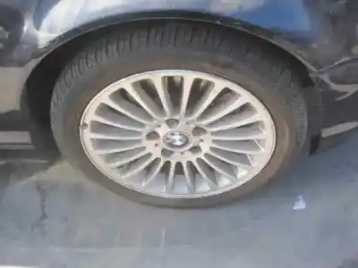 Здавання транспортного засобу bmw serie 3 berlina (e46) 330d року 2001 потужний d/306d1