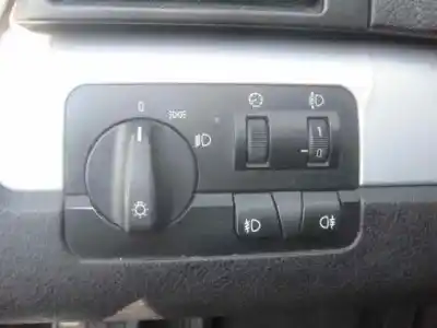Здавання транспортного засобу bmw serie 3 berlina (e46) 330d року 2001 потужний d/306d1