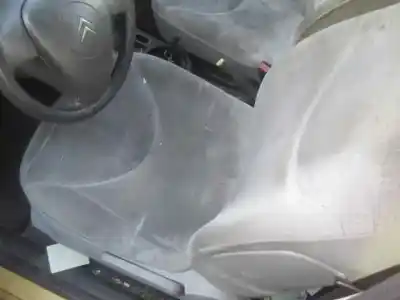 Scrapping Vehicle citroen c3 1.1 collection of the year 2003 powered hfx