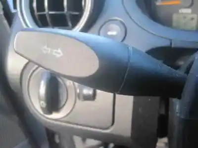 Hurda Aracı ford fiesta (cbk) ambiente yılın 2003 güçlü fxjb