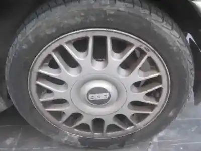 Verschrottungsfahrzeug volkswagen golf iii berlina (1h1) match des jahres 1996 angetrieben aek/aft