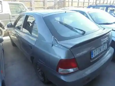 Scrapping Vehicle hyundai accent (lc) gl 4p of the year 2001 powered g4ea