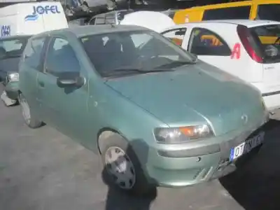 Veículo de Sucata fiat punto berlina (188) 1.2 8v dynamic do ano 2001 alimentado 188a4000