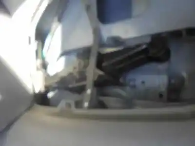 Здавання транспортного засобу mazda premacy (cp) exclusive (84kw) року 2001 потужний fp