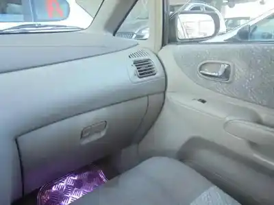 Здавання транспортного засобу mazda premacy (cp) exclusive (84kw) року 2001 потужний fp