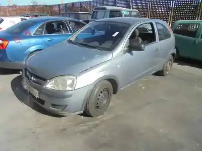 Veicolo di demolizione opel corsa c blue line dell'anno 2004 alimentato z12xe