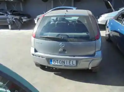 Veicolo di demolizione opel corsa c blue line dell'anno 2004 alimentato z12xe