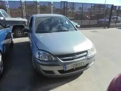 Vehicul casat OPEL CORSA C Blue Line al anului 2004 alimentat Z12XE